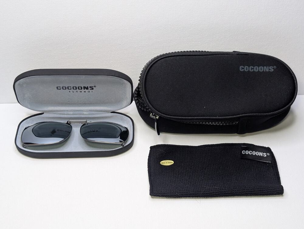 Cocoons Sunwear Polarized Clip On Sunglasses W/ Hard Case Zip Case Sleeve